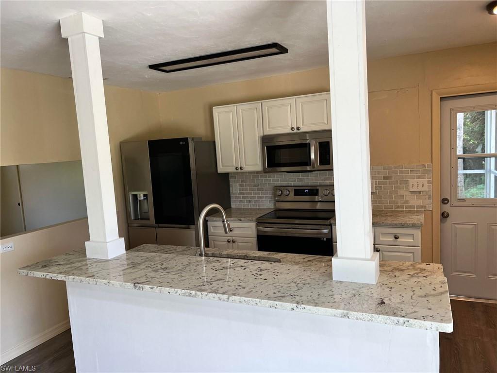 GOLDEN GATE ESTATES - Residential