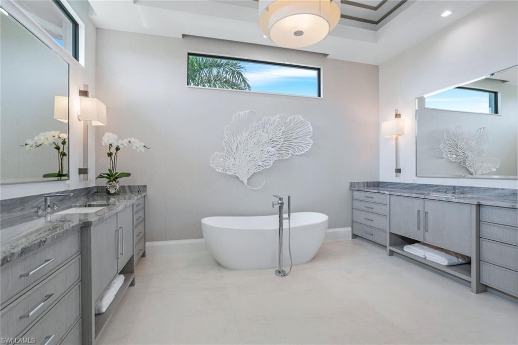 MARCO ISLAND - Residential