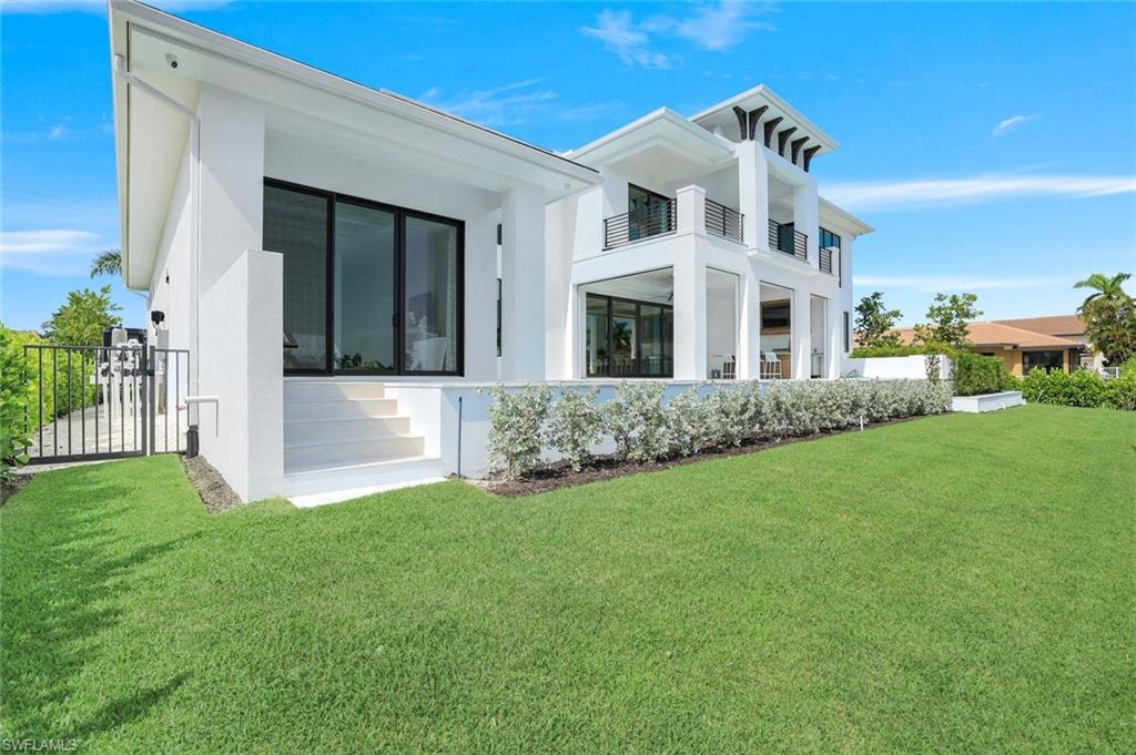 MARCO ISLAND - Residential