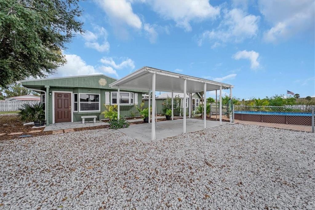 MOORE HAVEN - Residential