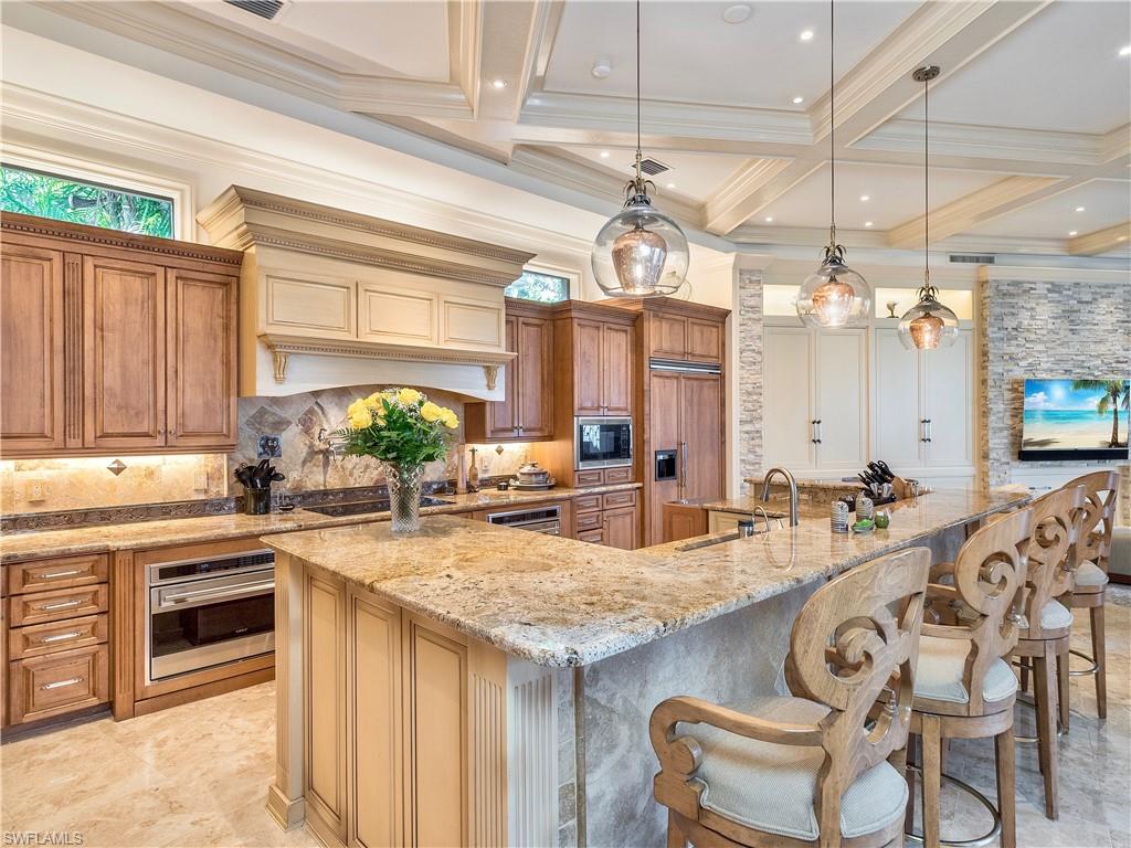 EDGEWATER - Residential
