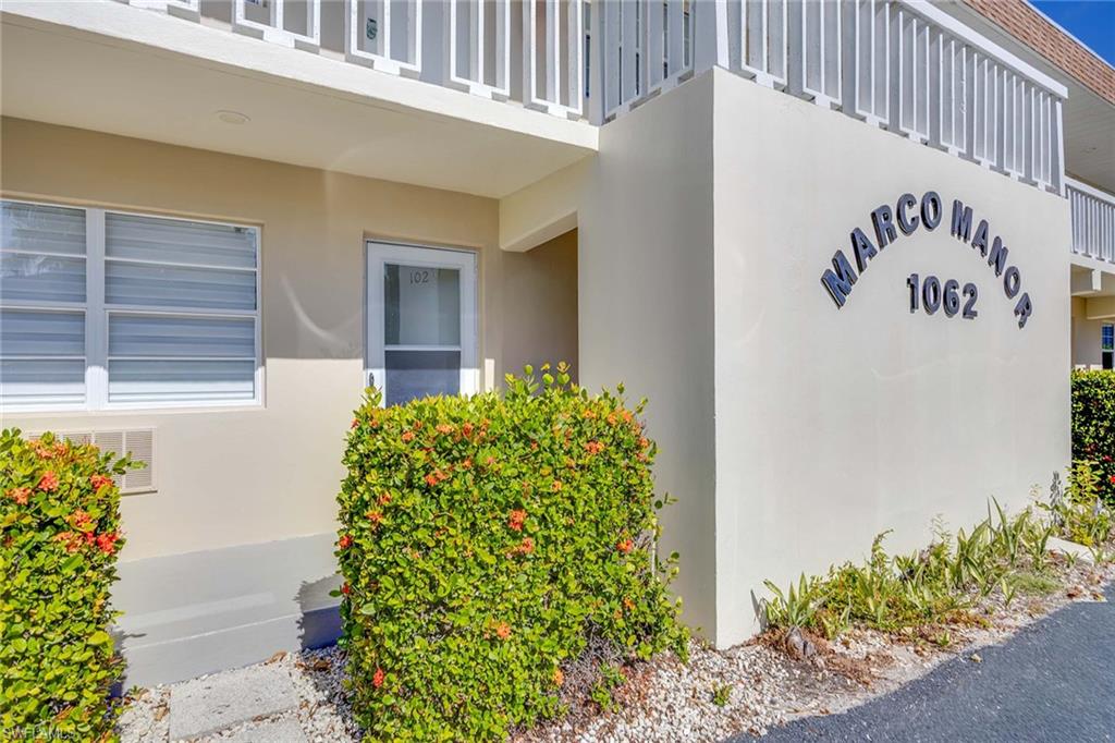 MARCO MANOR CLUB - Residential