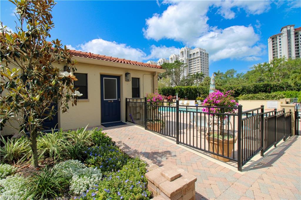 CALAIS - Residential Lease