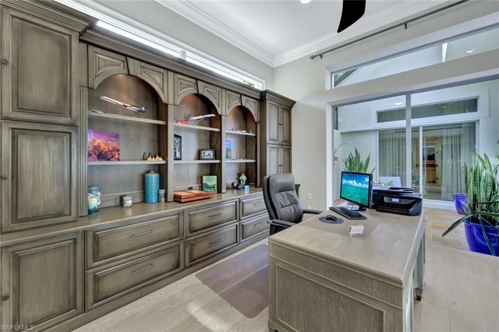 AUDUBON COUNTRY CLUB - Residential