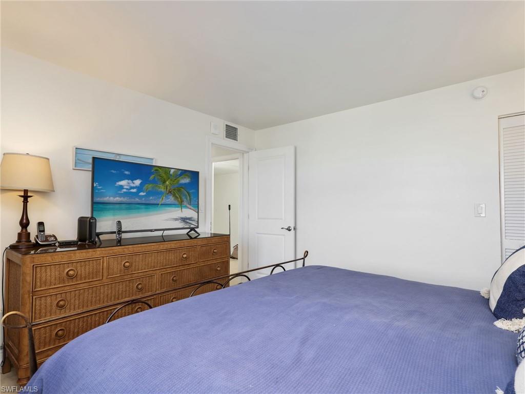 SEA WINDS OF MARCO - Residential