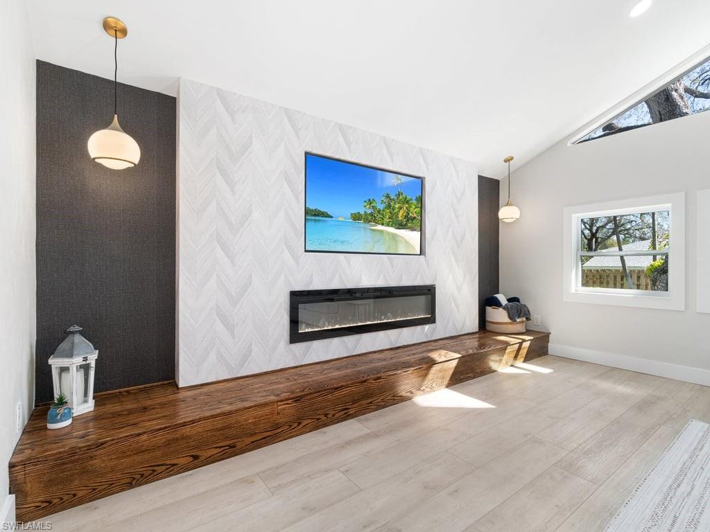 FORT MYERS - Residential