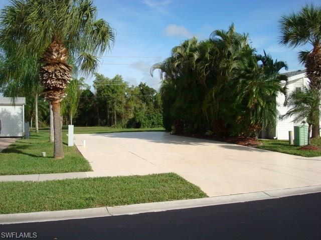 A GREAT BUY IN SILVER LAKES ---- SIT BACK & ENJOY A BEAUTIFUL VIEW OF THE GOLF COURSE ON THIS 35 X 70 LOT IDEAL FOR 5W, MOTOR HOME OR PARK MODEL. A GOOD CENTRAL LOCATION WITH EASY ACCESS
TO BOCCI, GOLF, SWIMMING POOLS . THE LOT SURFACE IS COATED AND TREATED FOR EASY CLEANING. SILVER LAKES IS AN AMAZING DISCOVERY IN SW FLA OFFERING LOW COST LIVING WITH HOA FEES THAT INCLUDES
CAPLE, WATER, TRASH, & LAWN SVS.  THE PARK HAS A REPUTATION OF HAVING A FRIENDLY ATMOSPHERE, IT'S A WALKING/GOLF CART COMMUNITY WITH ACTIVITIES GALORE. THE POPULAR 9 HOLE EXECUTIVE GOLF COURSE
IS INEXPENSIVE AND ADDS TO YOUR PROPERTY VALUE.  A MUST SEE LOT !!!!