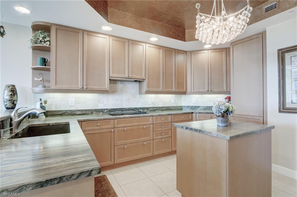 MONTEGO AT COVE TOWERS - Residential