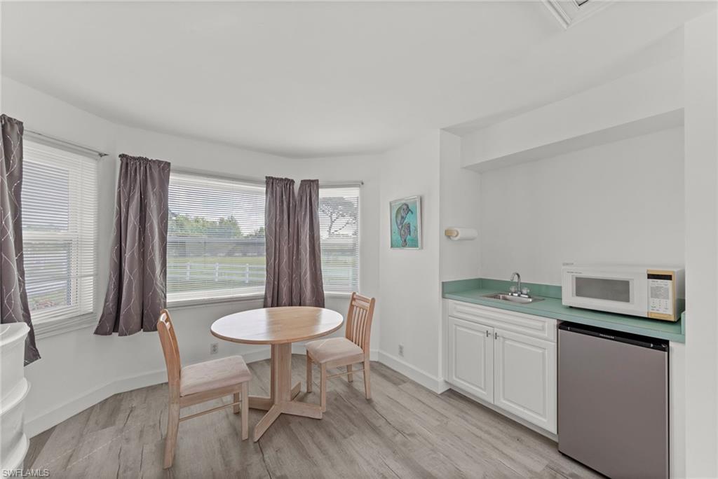 KREAMERS AVOCADO SUBD - Residential