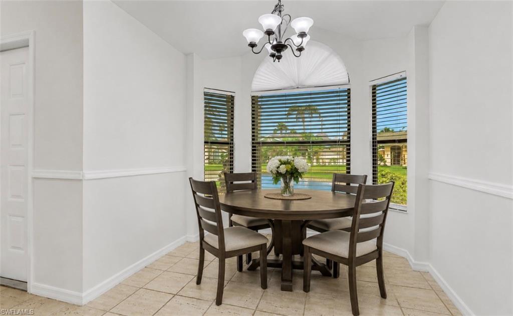 VILLAS FIVE - Residential
