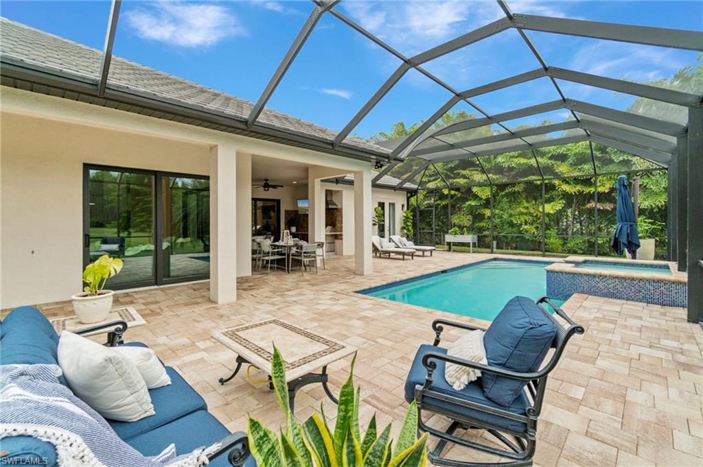 OAKES ESTATES - Residential