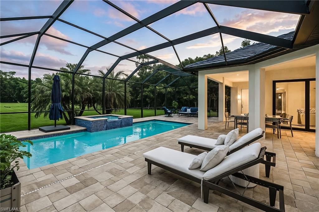 OAKES ESTATES - Residential