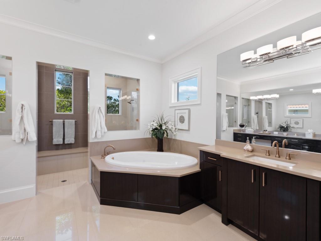 QUAIL WEST - Residential