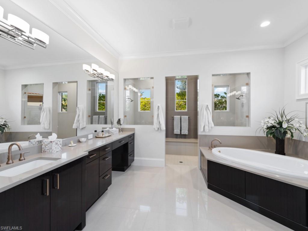 QUAIL WEST - Residential