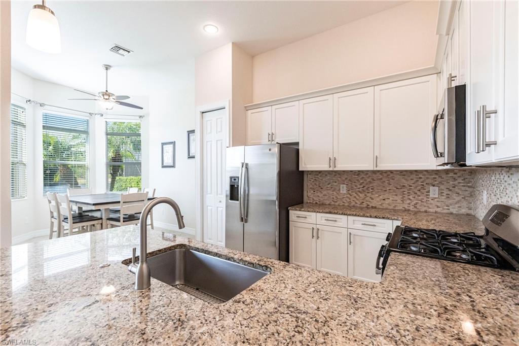 WILLOW BEND - Residential Lease