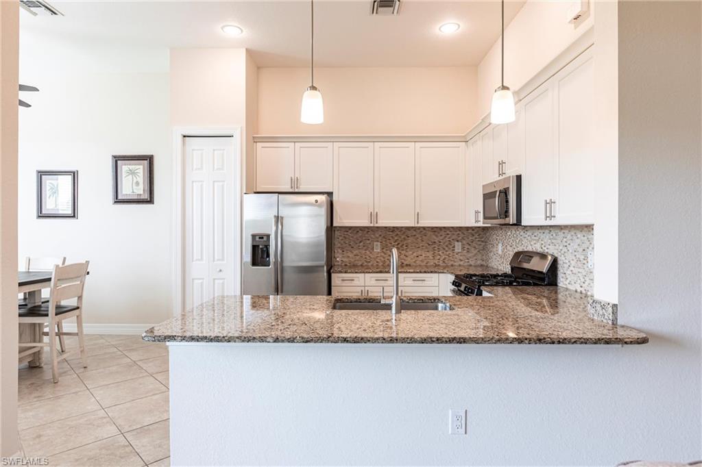 WILLOW BEND - Residential Lease