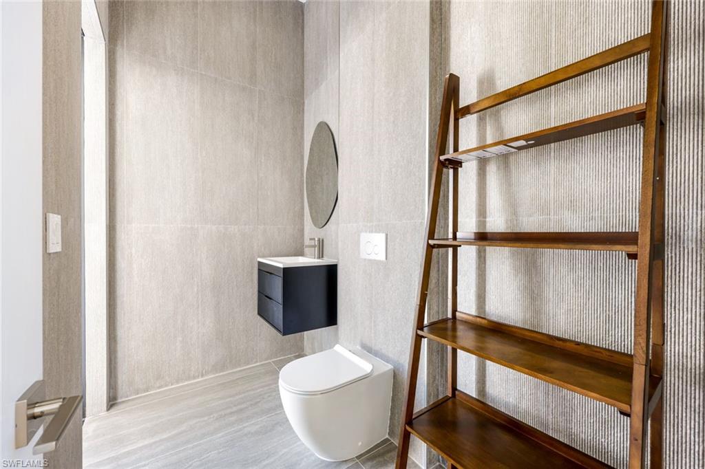TRAIL TERRACE - Residential