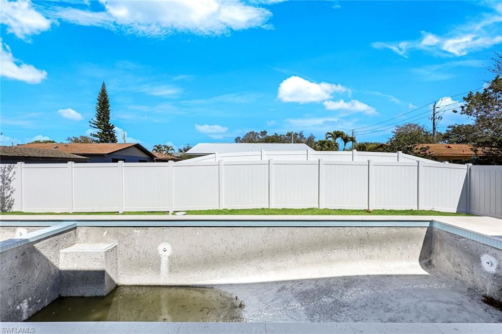 TRAIL TERRACE - Residential