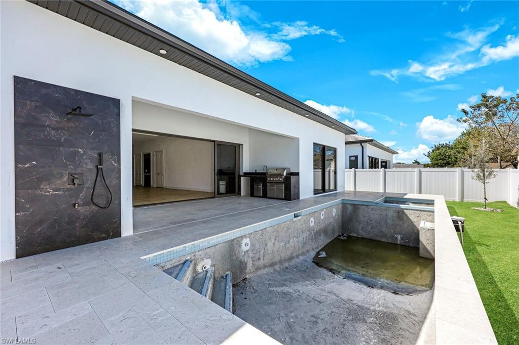TRAIL TERRACE - Residential