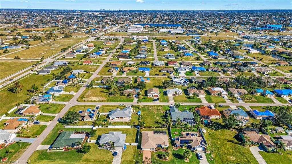 CAPE CORAL - Residential