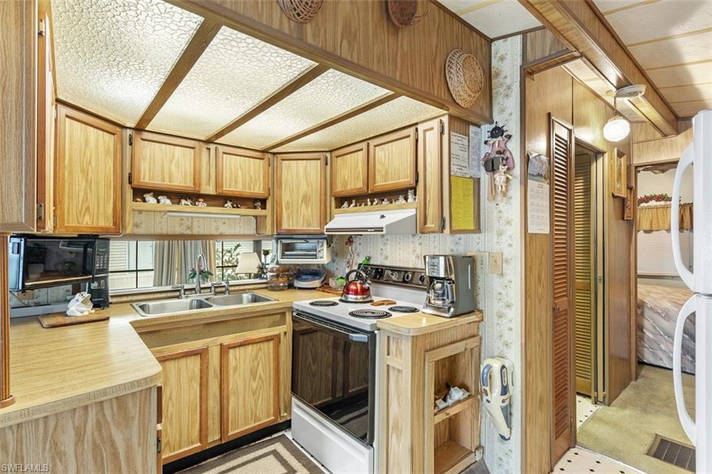 LEISURE TIME CAMPSITES - Residential