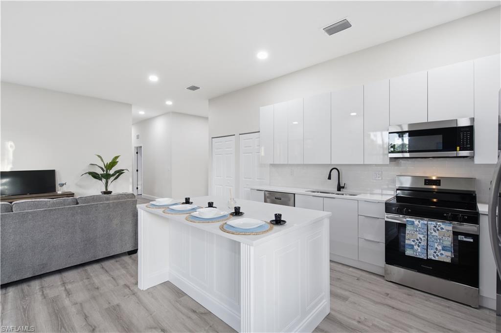 LEHIGH ACRES - Residential
