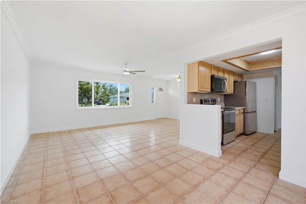 SAN CARLOS PARK - Residential