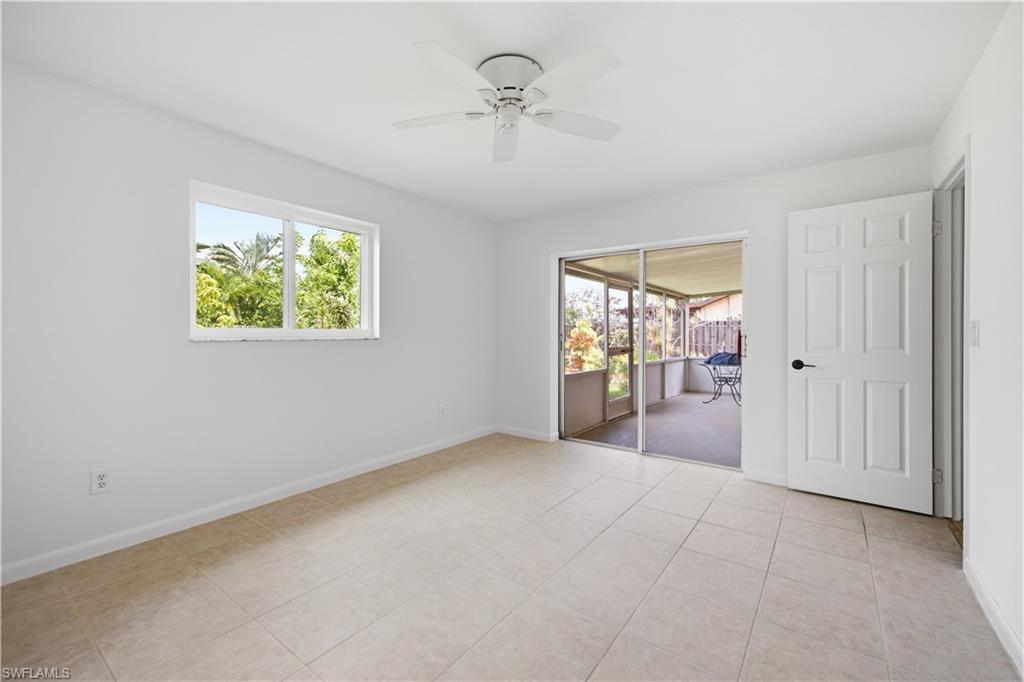 SAN CARLOS PARK - Residential