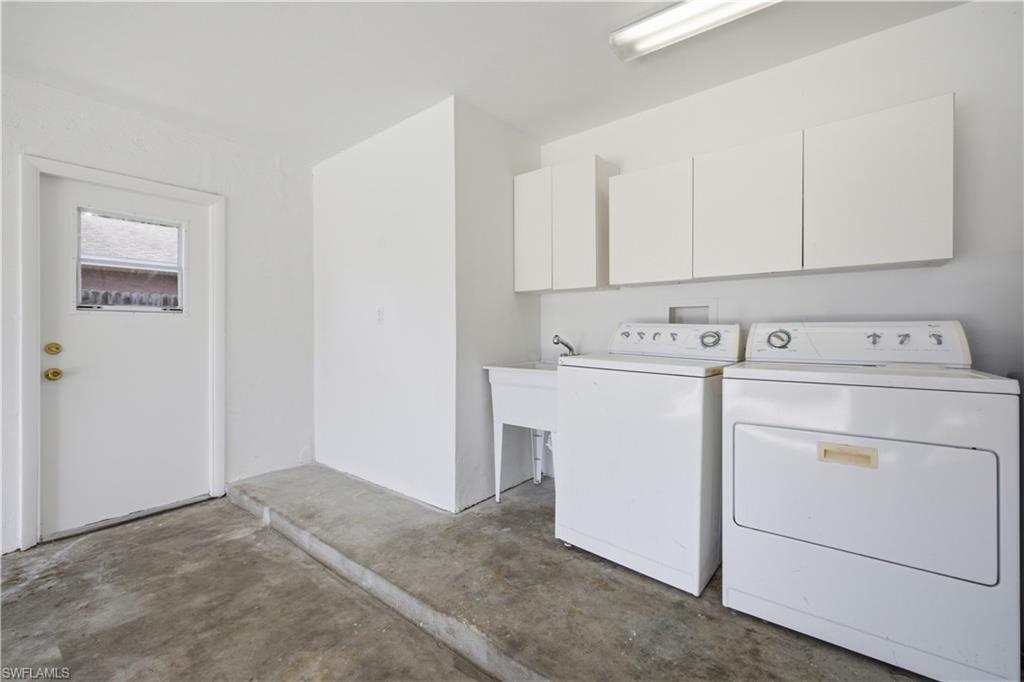 SAN CARLOS PARK - Residential