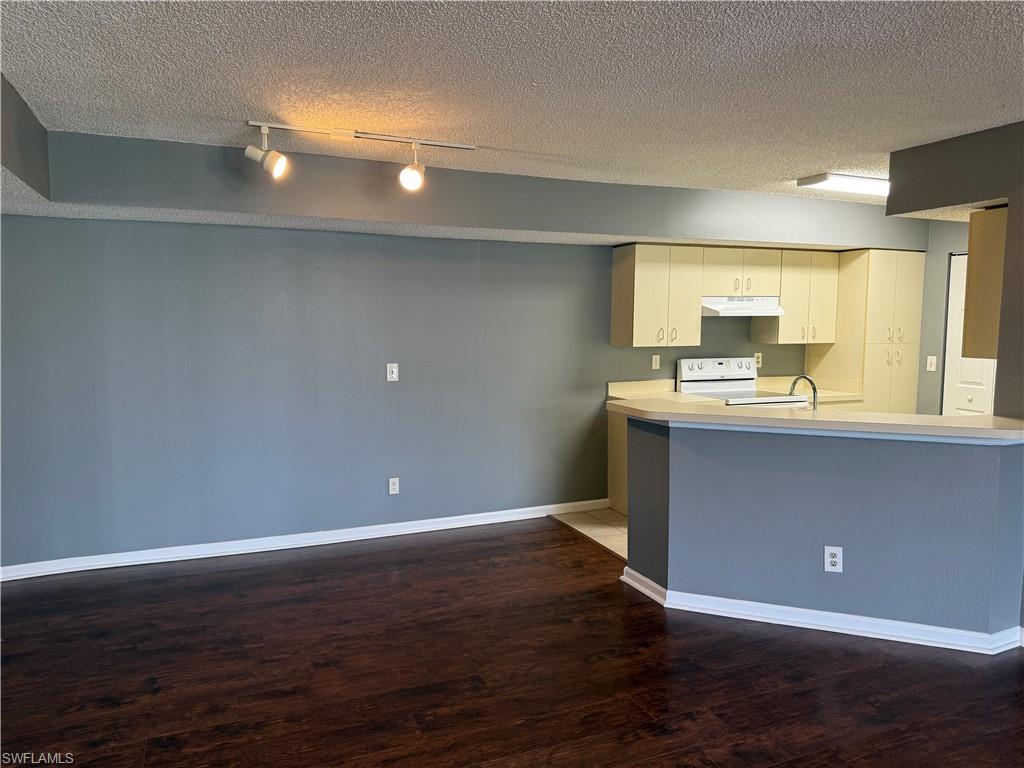 MUSA AT DANIELS - Residential Lease
