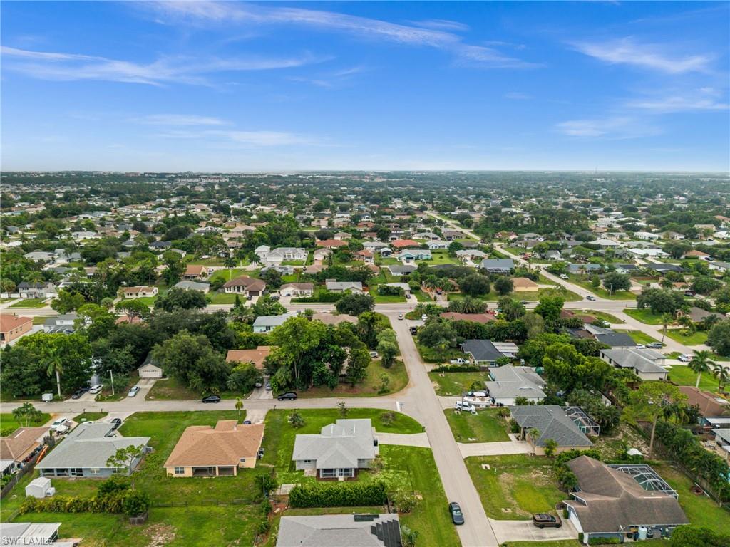 SAN CARLOS PARK - Residential