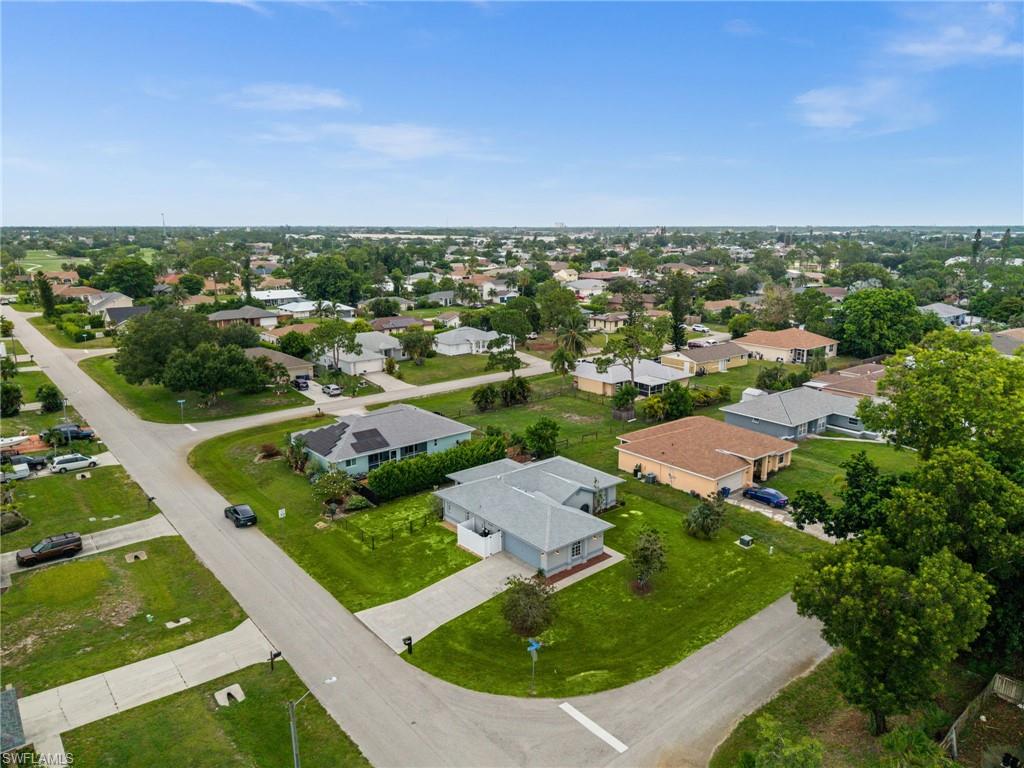 SAN CARLOS PARK - Residential