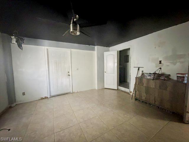 SAN CARLOS PARK - Residential