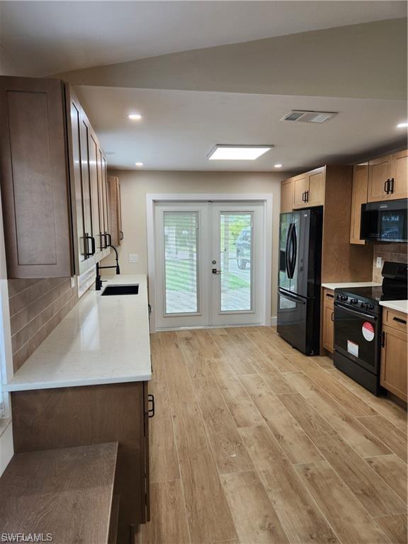 NAPLES PARK - Residential Lease