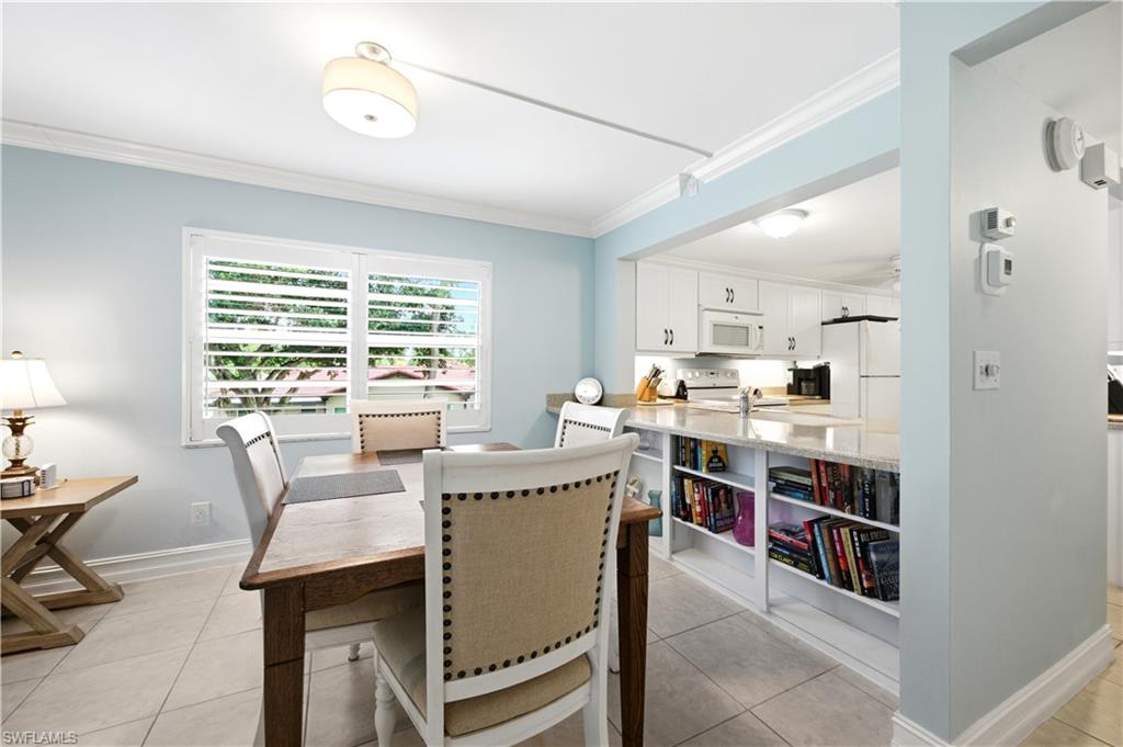 FOREST LAKES - Residential Lease