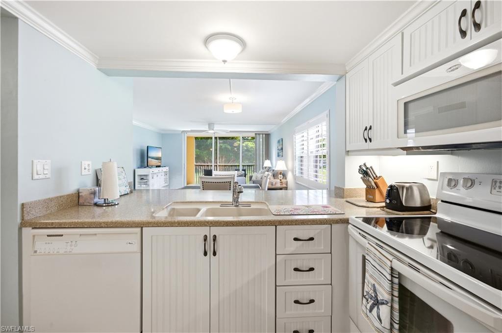 FOREST LAKES - Residential Lease
