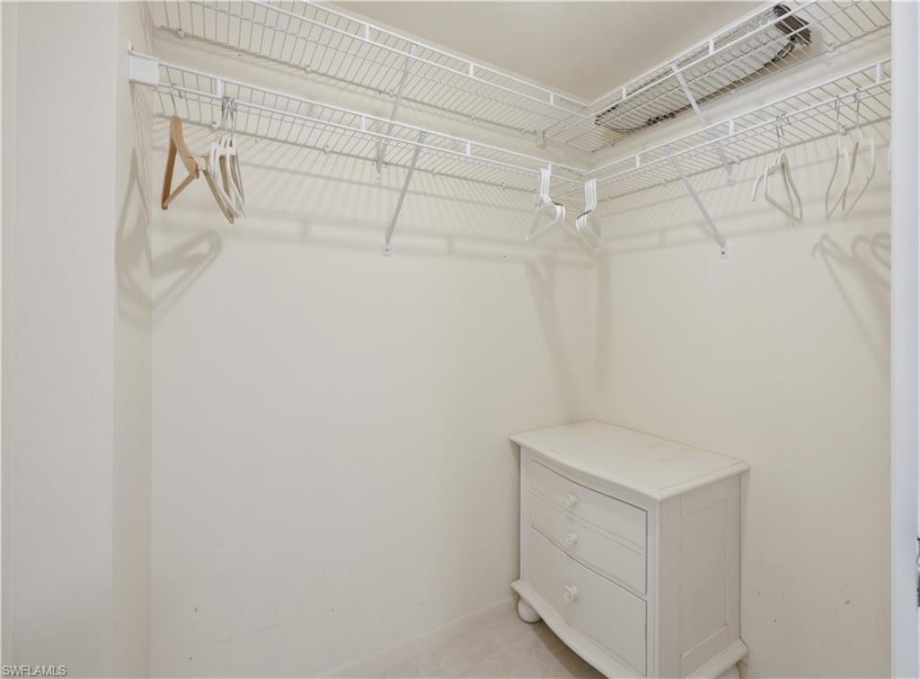 FOREST LAKES - Residential Lease