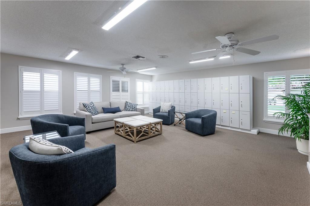 FOREST LAKES - Residential Lease