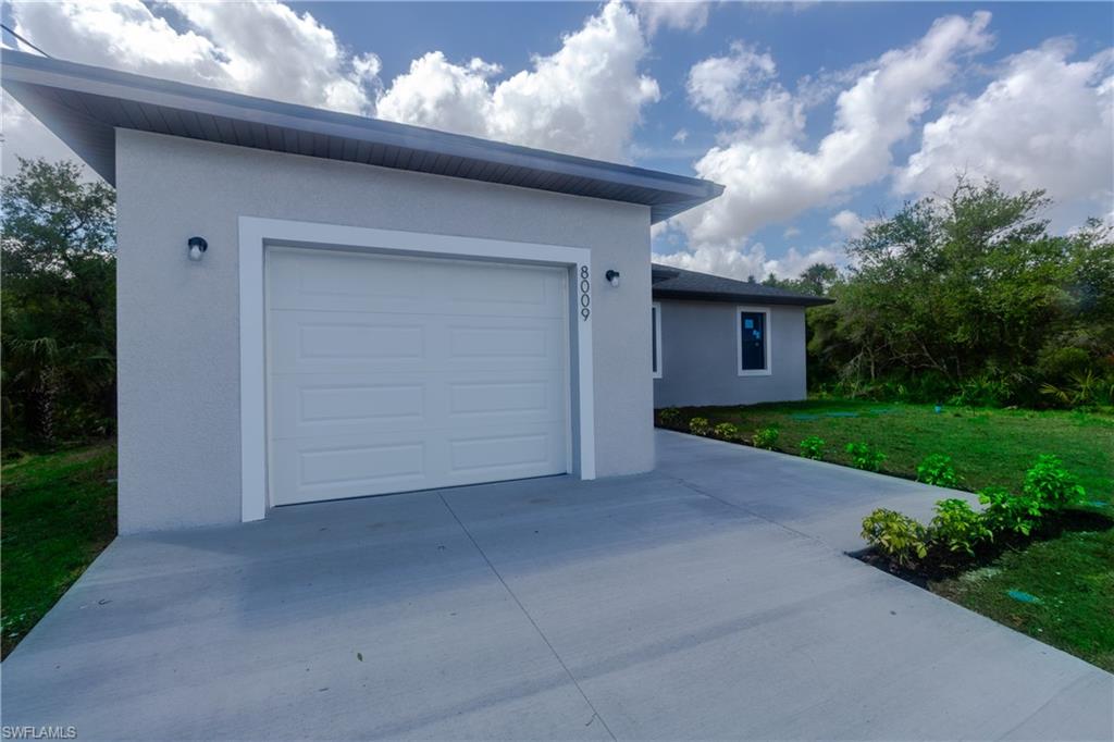 PORT LABELLE - Residential Lease
