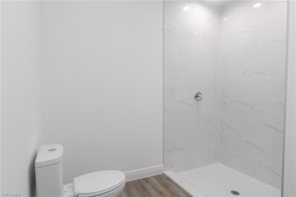 PORT LABELLE - Residential Lease