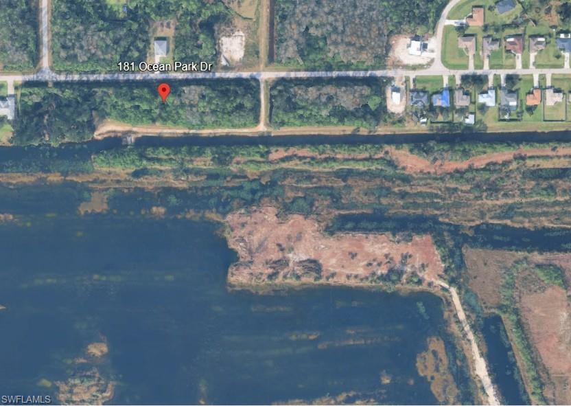 LEHIGH ACRES - Land