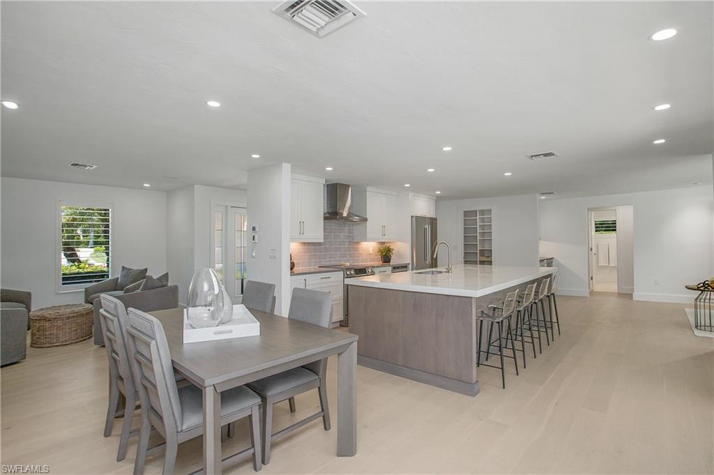 PARK SHORE - Residential