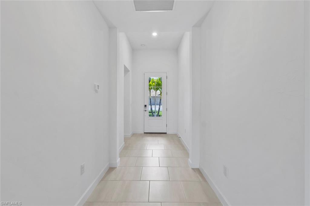 VERDANA VILLAGE - Residential Lease