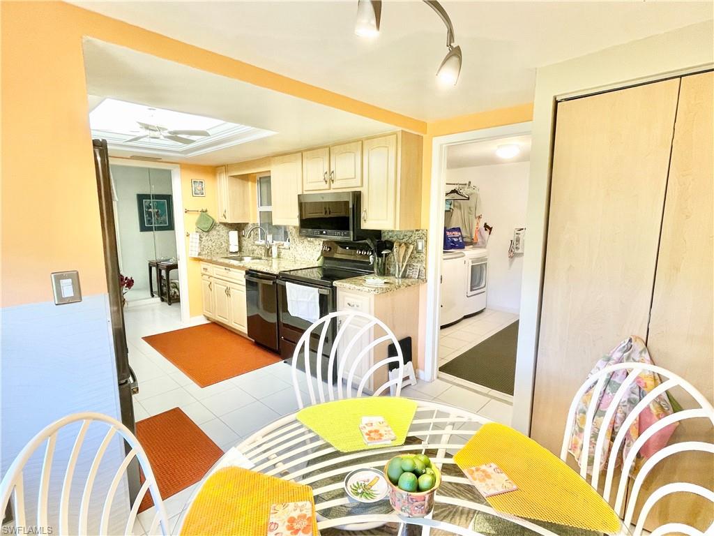 WHISKEY CREEK VILLAGE GREEN - Residential