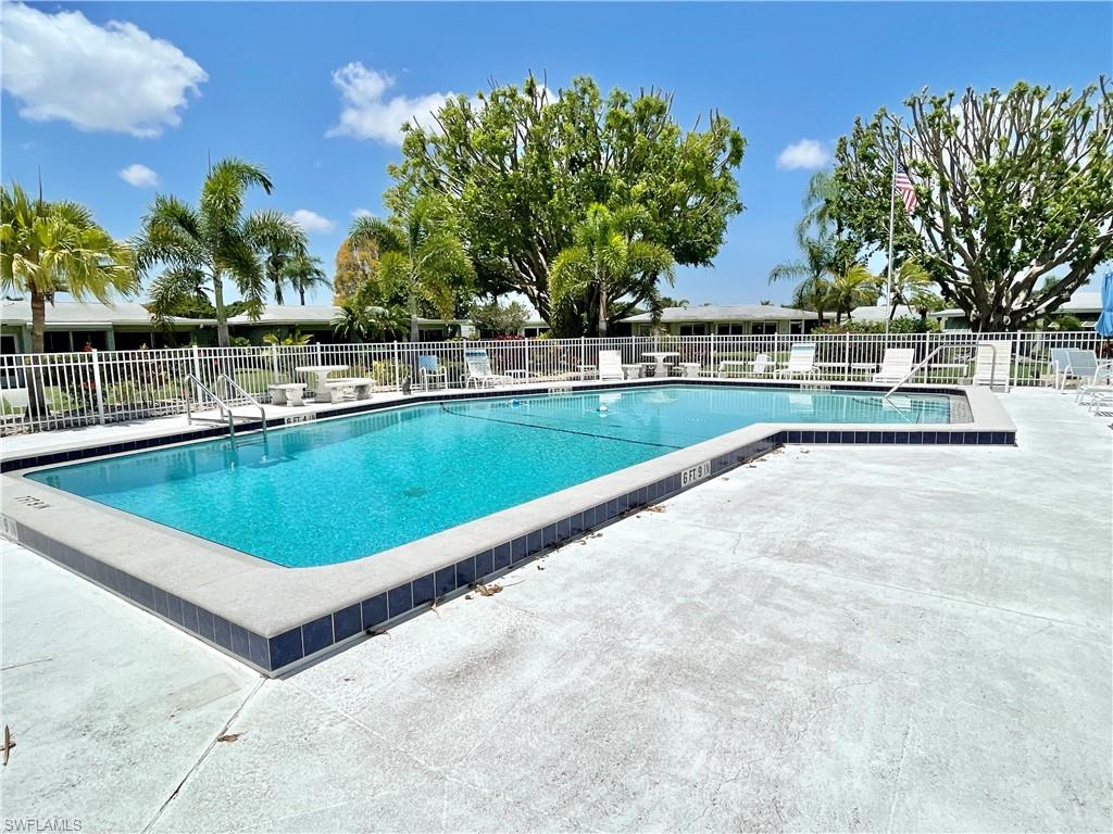 WHISKEY CREEK VILLAGE GREEN - Residential