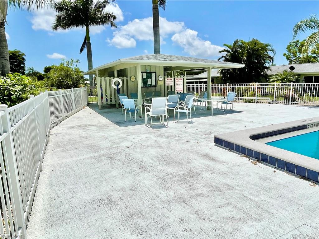 WHISKEY CREEK VILLAGE GREEN - Residential