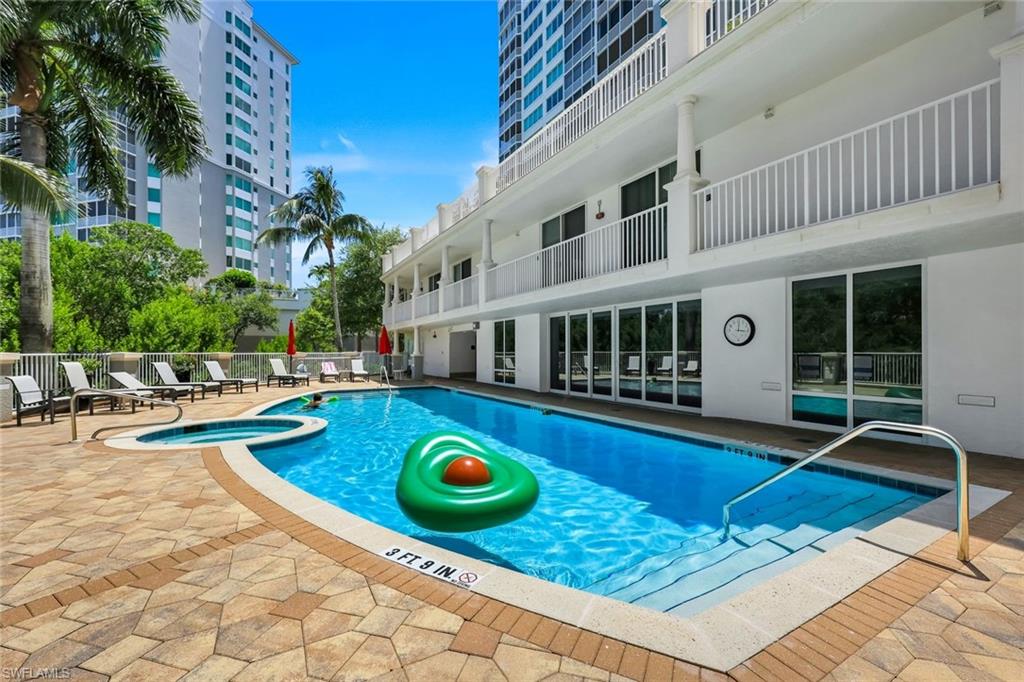 GRANDE PHOENICIAN - Residential