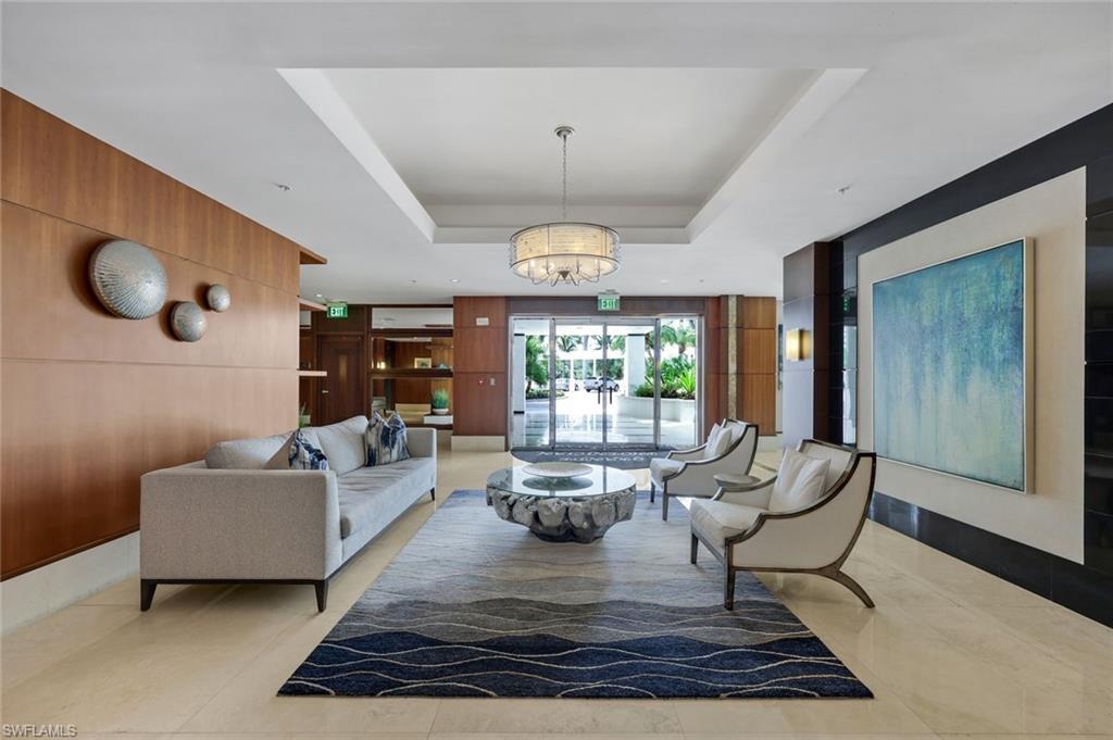 GRANDE PHOENICIAN - Residential
