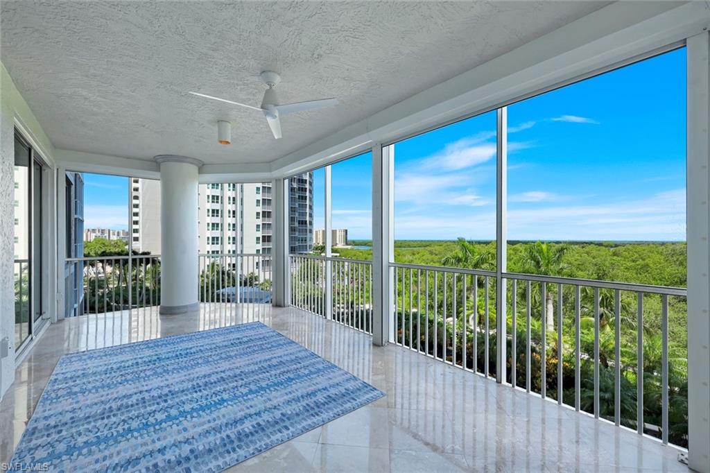 GRANDE PHOENICIAN - Residential