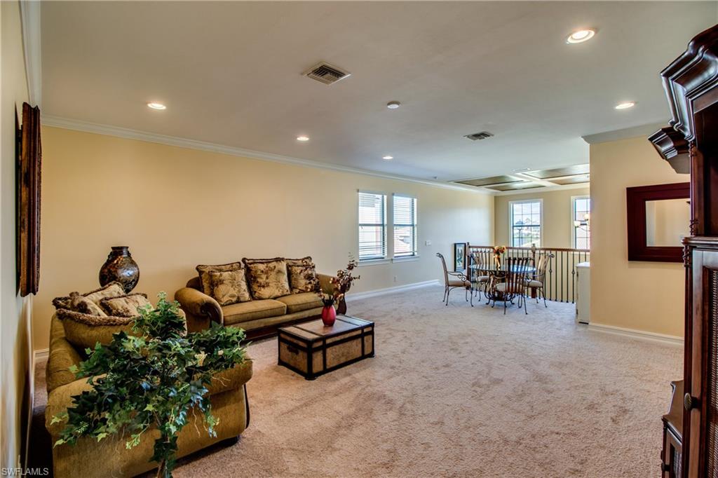 TUSCANY POINTE - Residential